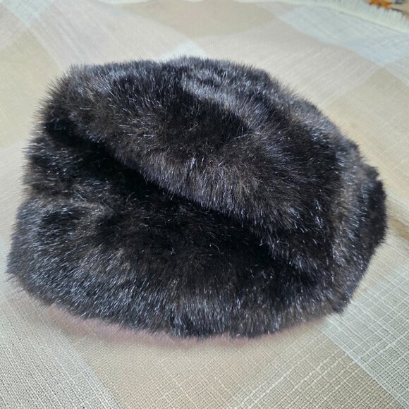 Vintage Mobwife Preppy Office Siren Skibunny Poetcore Operacore Black Fur Hat main image 6